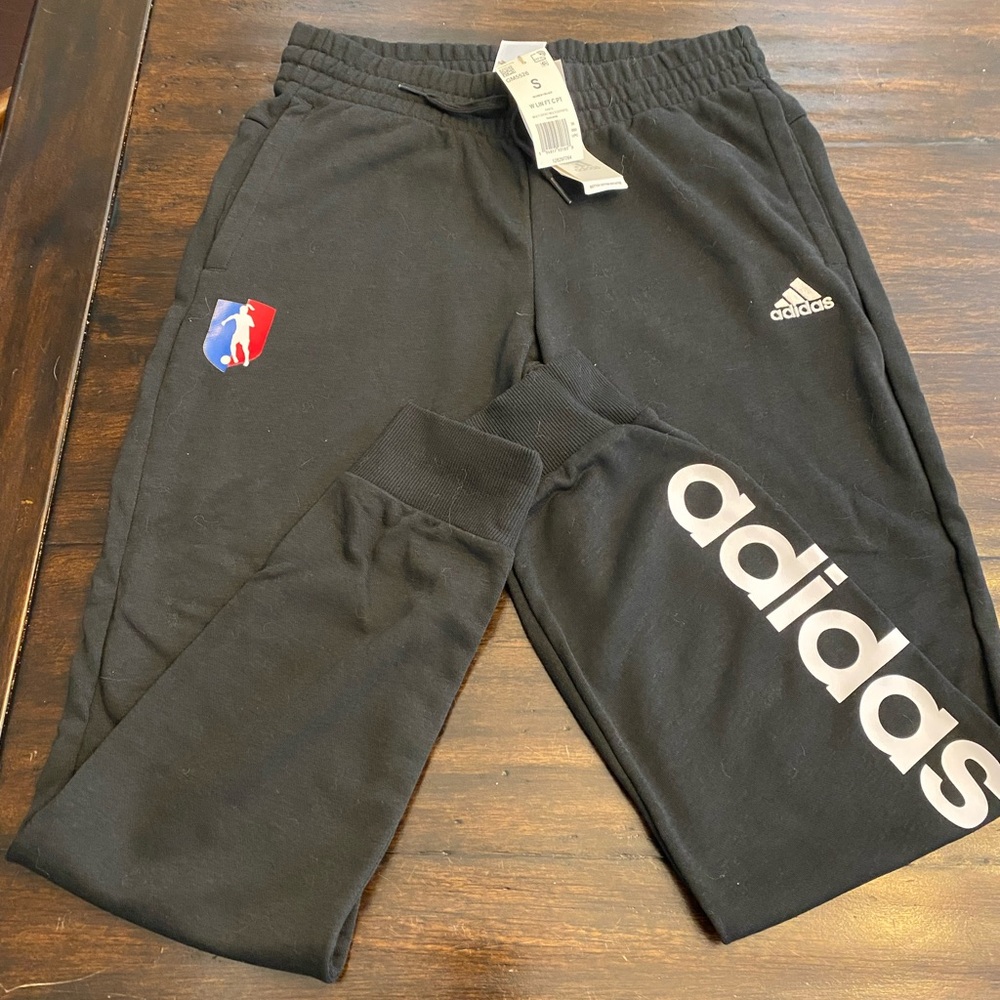 NWT Girls Academy soccer GA, Adidas’s black joggers, Small